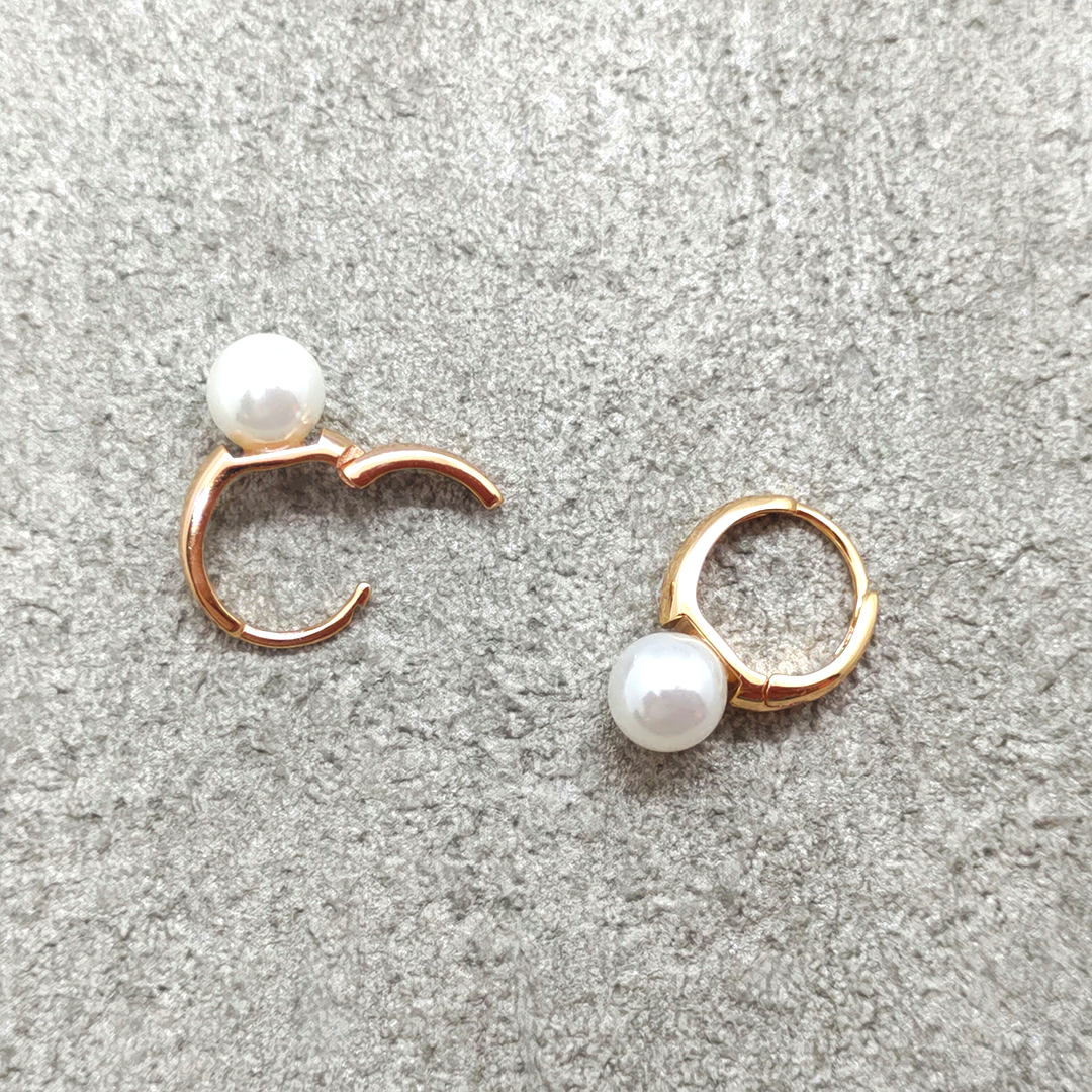 S10/パールピアス