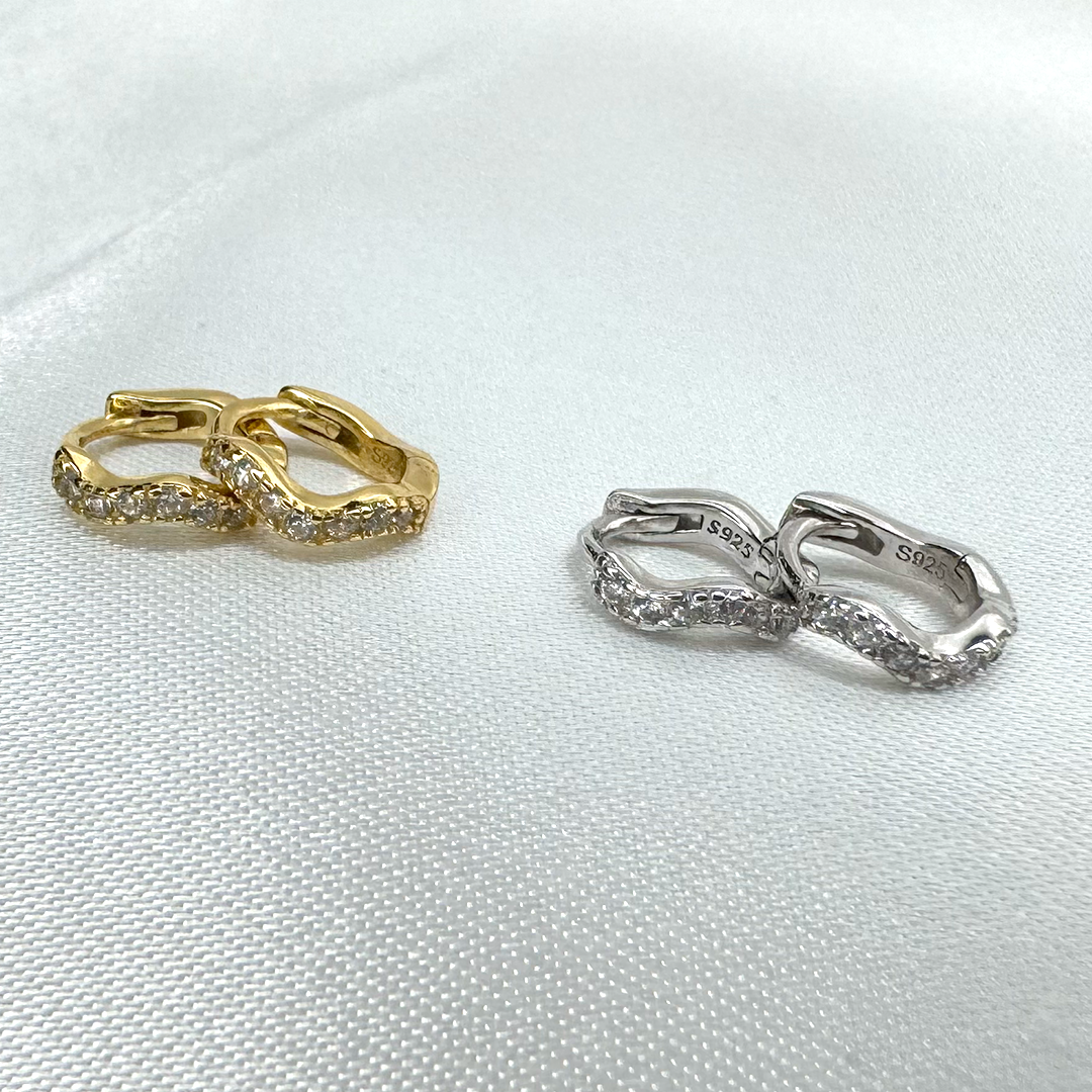 P34/stellaジルコンピアス
