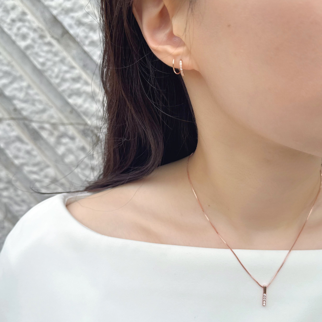 P18/Luciaジルコンピアス