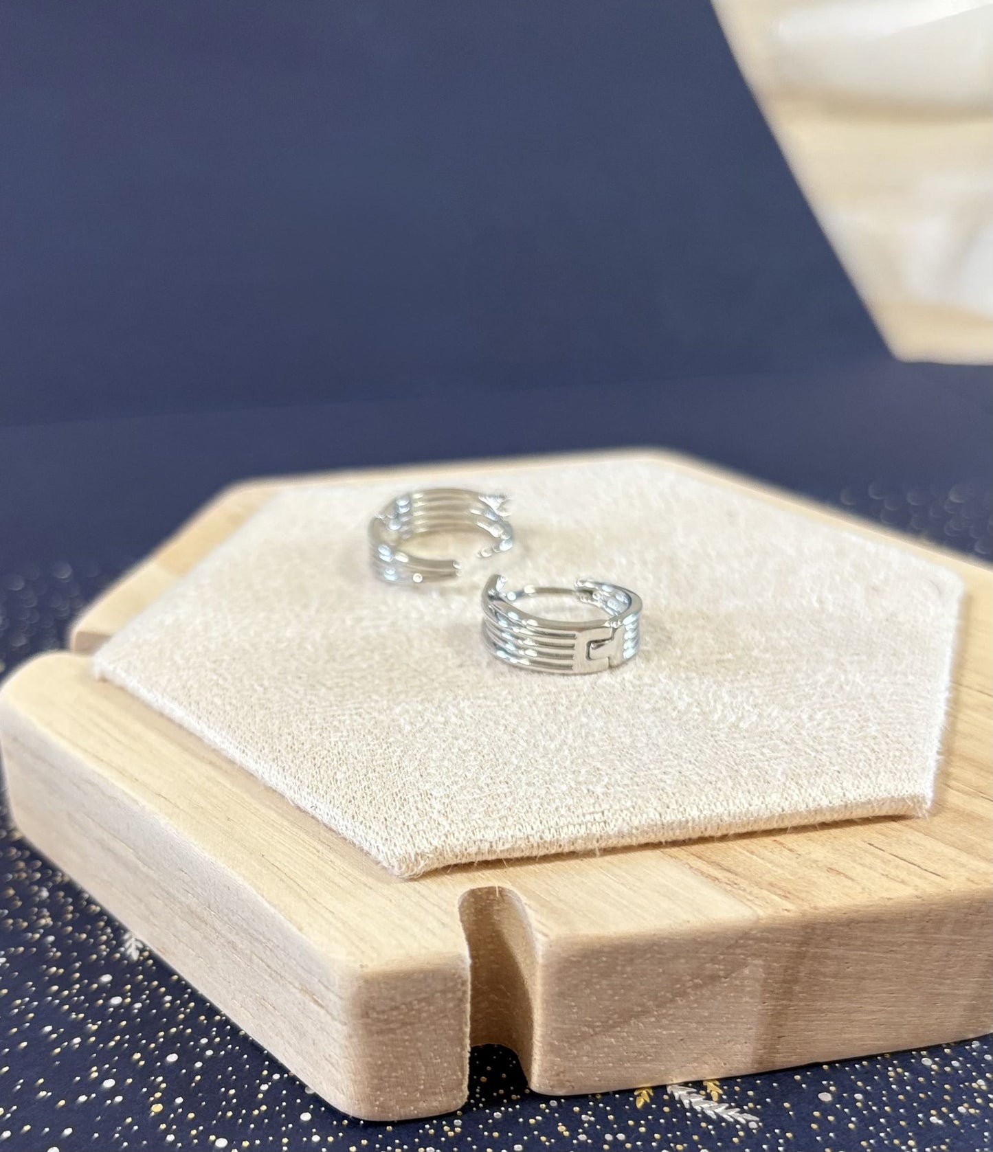 P4/Bambooモダンピアス