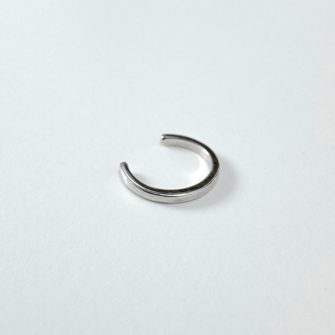 E1/Horseshoeイヤーカフ