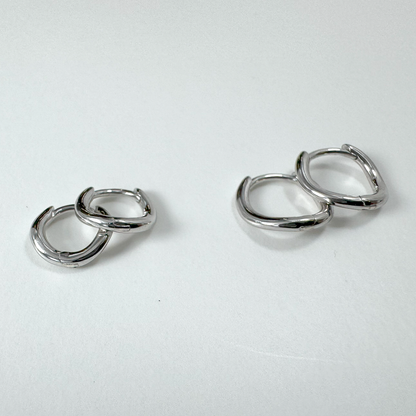 P45/waveミニピアス