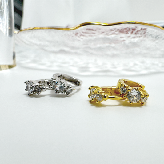P47 Tiara（ティアラ）ミニフープピアス【Late Summer Picks】