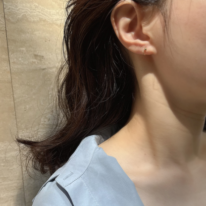 P51/minimal-dotピアス