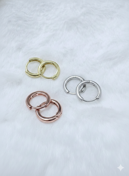 P24/roundミニピアス