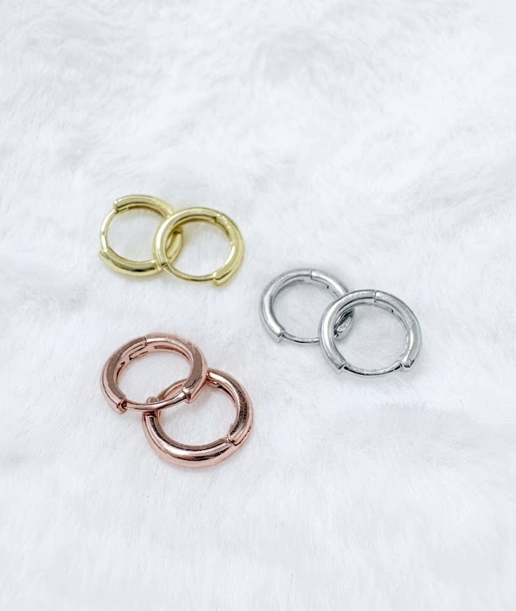 P24/Roundミニピアス