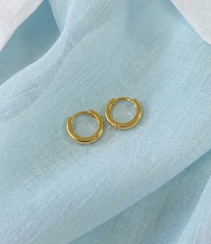 P24/Roundミニピアス