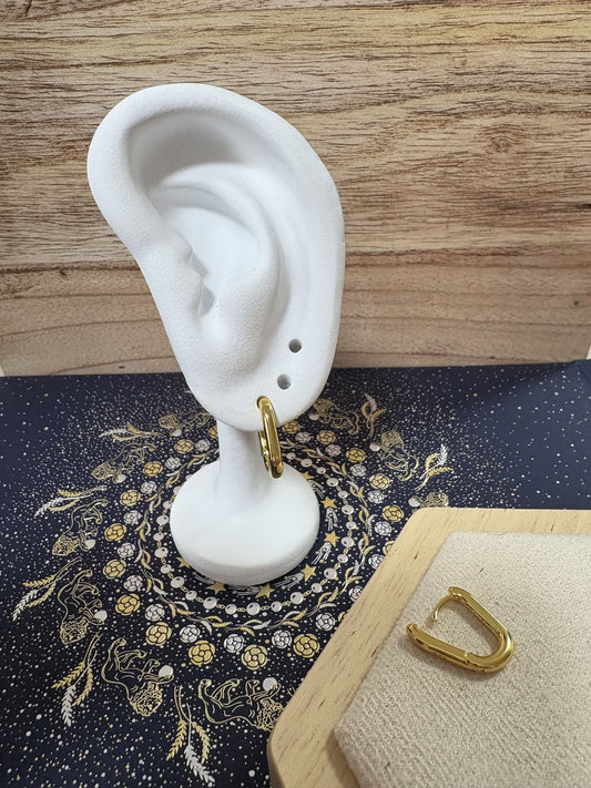 P30/Cadre（カドル）フープピアス