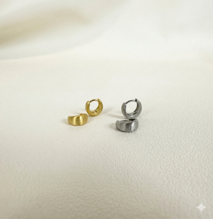 P35/Drop-mattミニピアス（小さめサイズ）【 30-Day Best Seller / No.3 】
