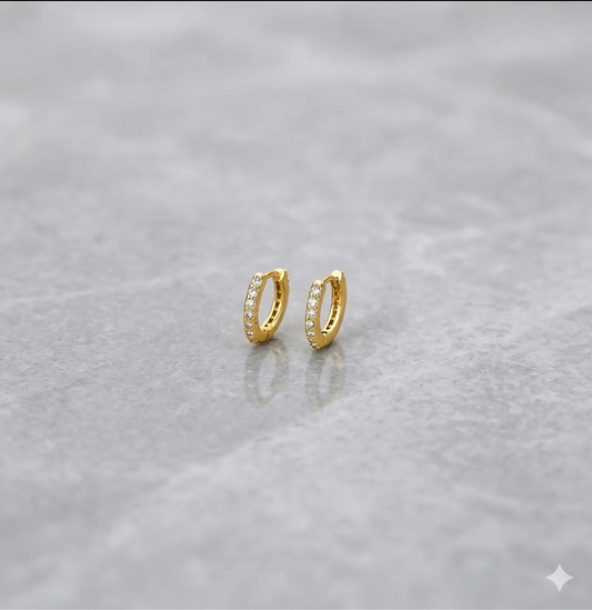 P37/Scintilla（シンティラ）フープピアス