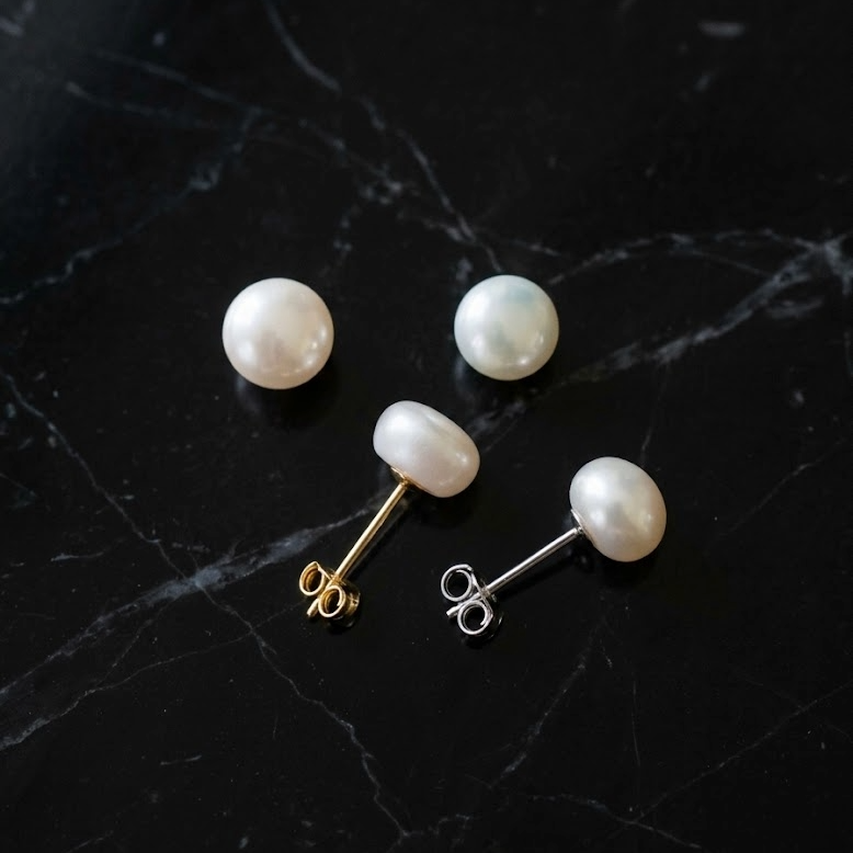 P51 Perle（ペルル）ポストピアス【新商品】