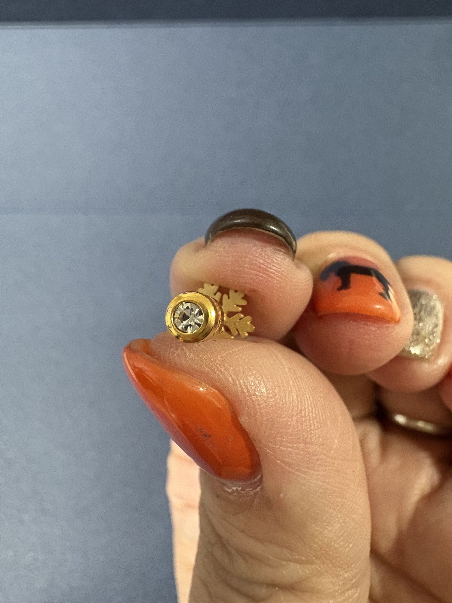 P60/snow flakes ポストピアス