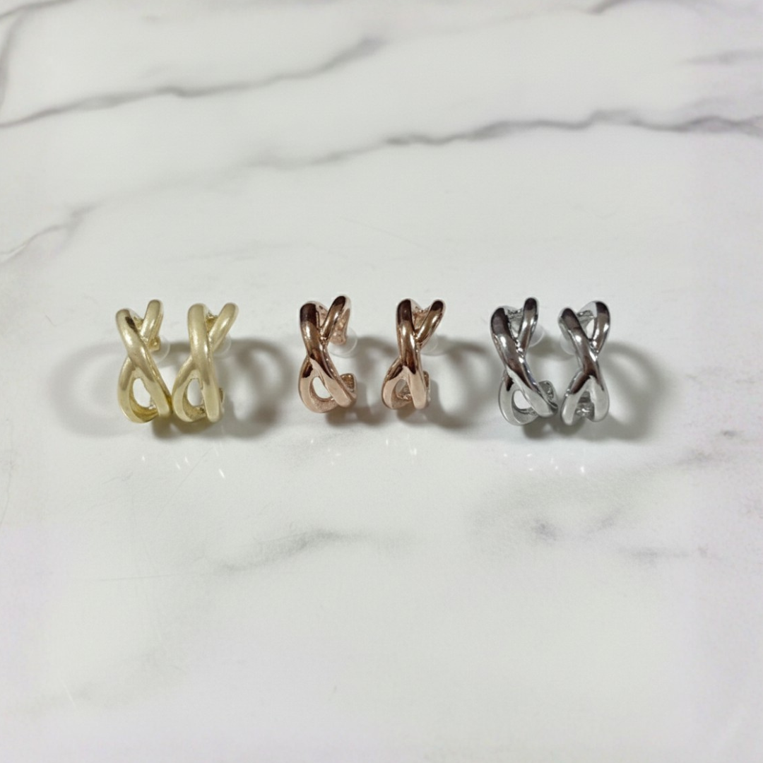 P61/mobiusポストピアス