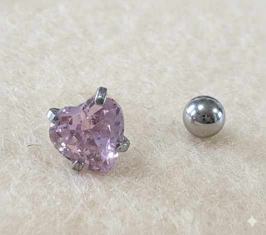 P62 Petit Cœur（プチクール）ポストピアス
